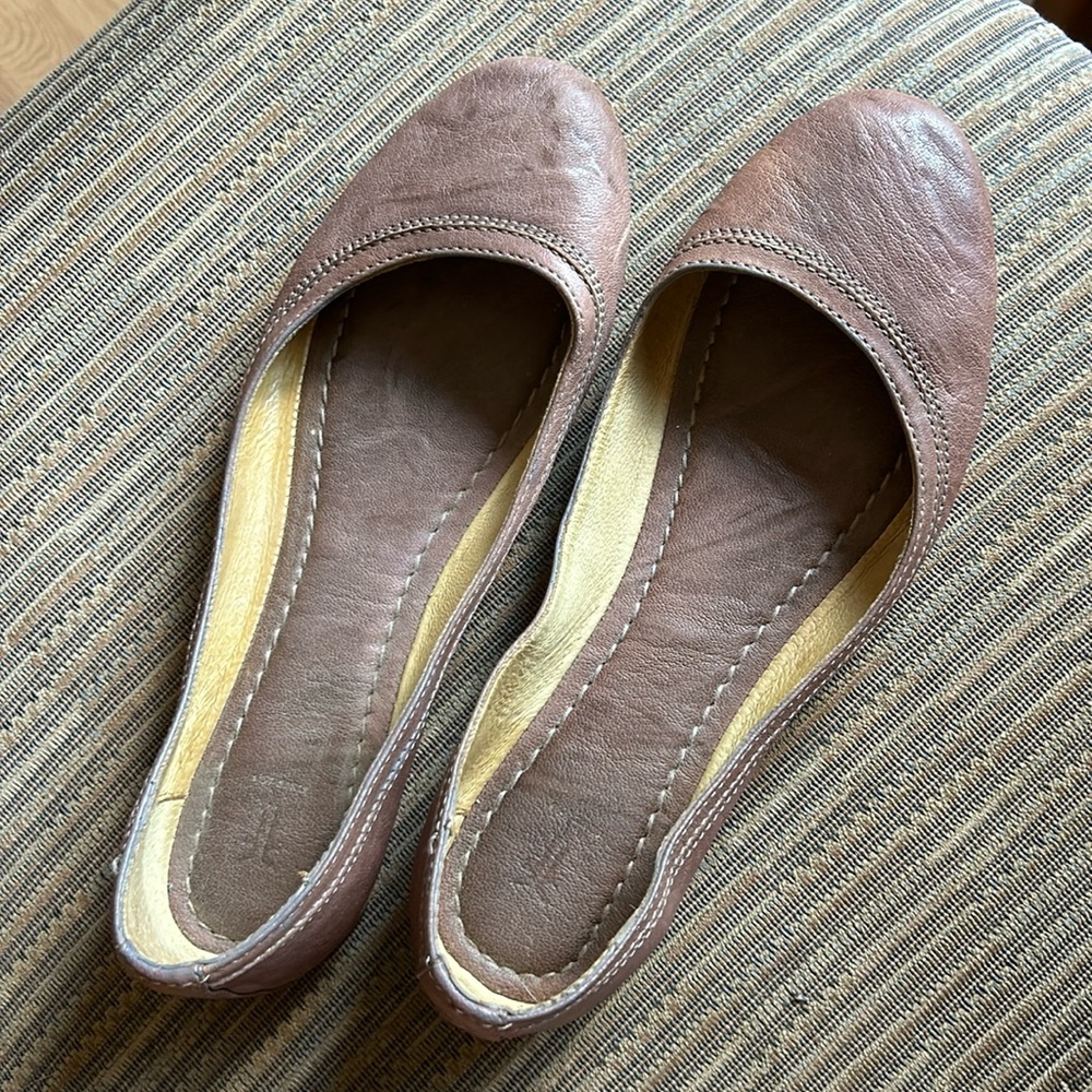 Lilac Frye Flats